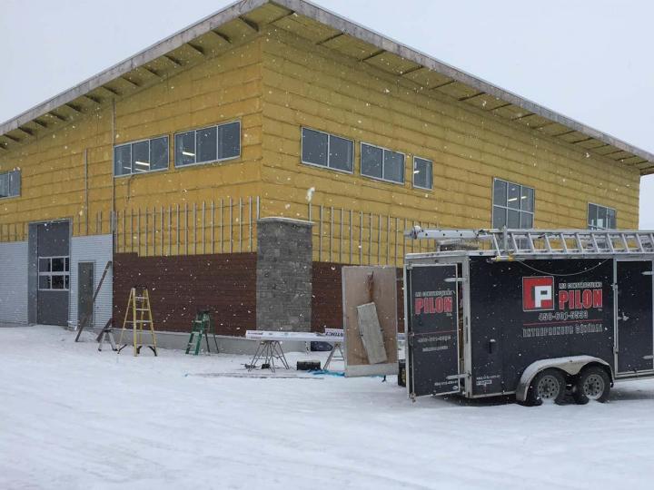 Votre partenaire de confiance pour réussir votre projet de construction commerciale.